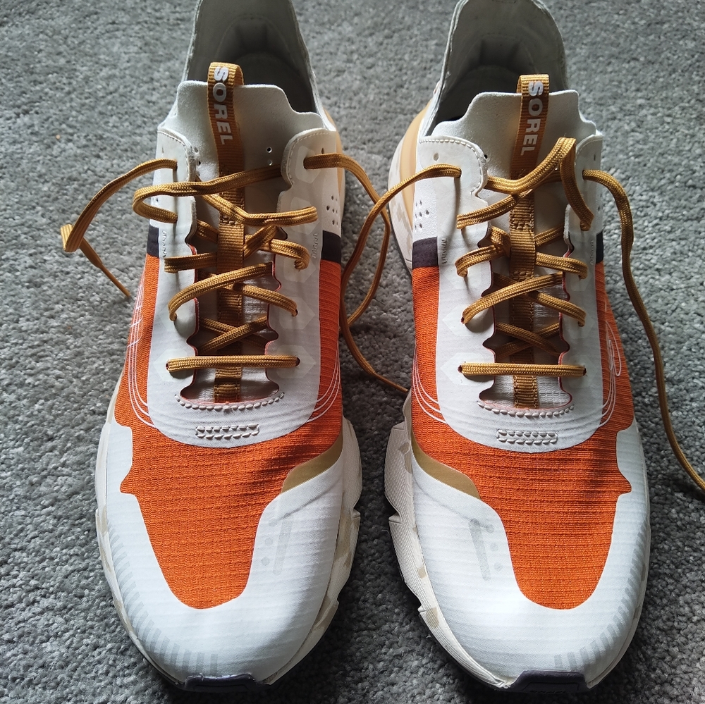Sorel sneakers